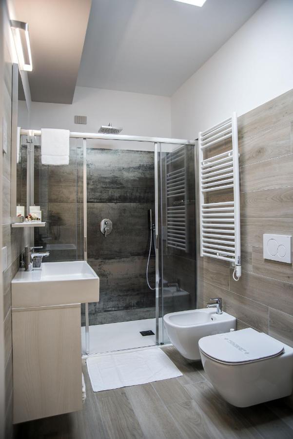 Camelot Appartamenti - Business E Holiday San Martino Buon Albergo Exterior photo